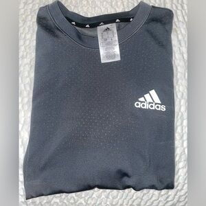 Adidas men’s green Aeroready long sleeve tshirt, size S